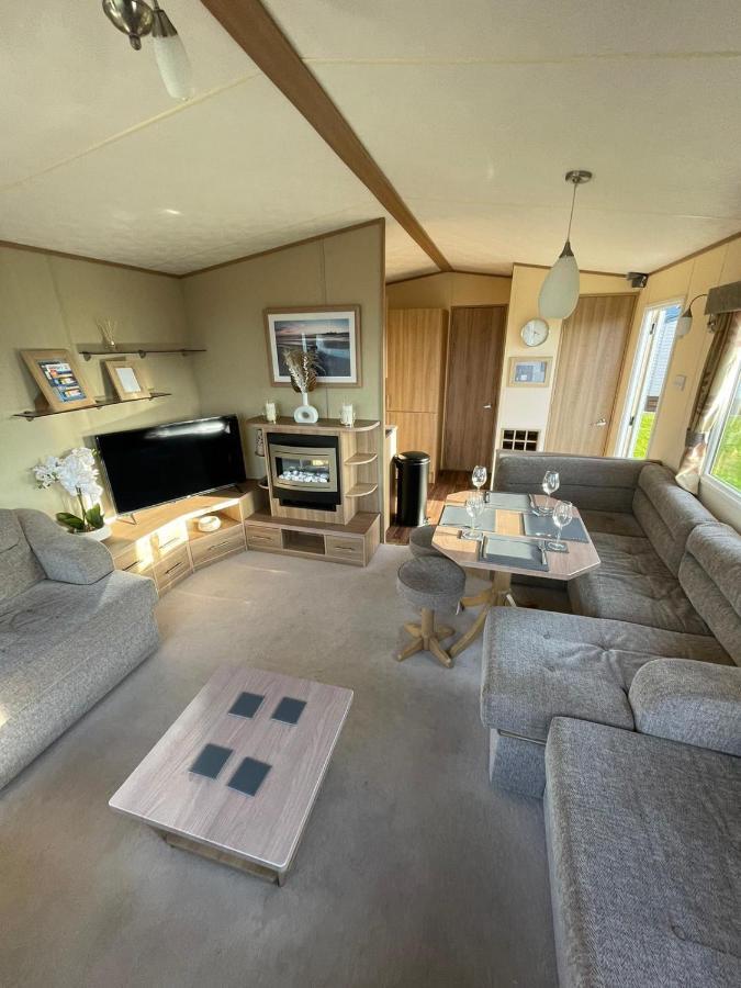 Golden Palm Resort - Appleby - Coastal Caravan Breaks Chapel Saint Leonards Bagian luar foto